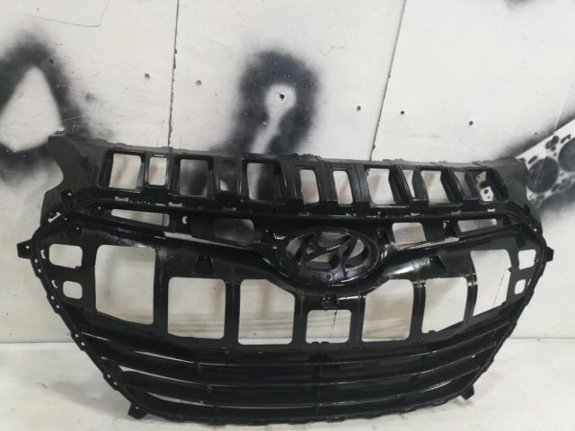 bontott HYUNDAI I30 Hűtőrács