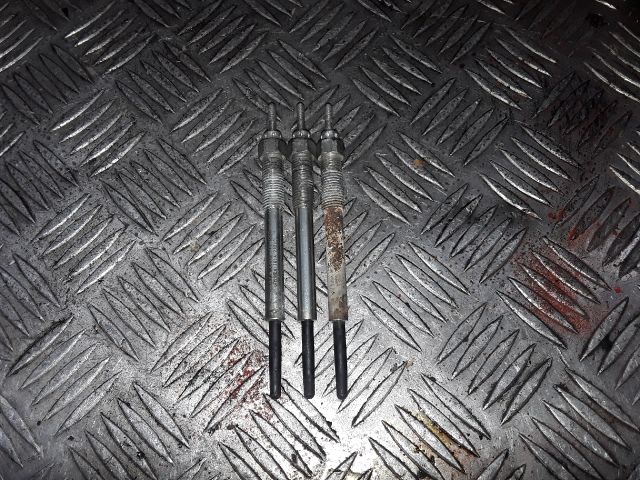 bontott HYUNDAI I30 Izzító/Gyújtó Gyertya