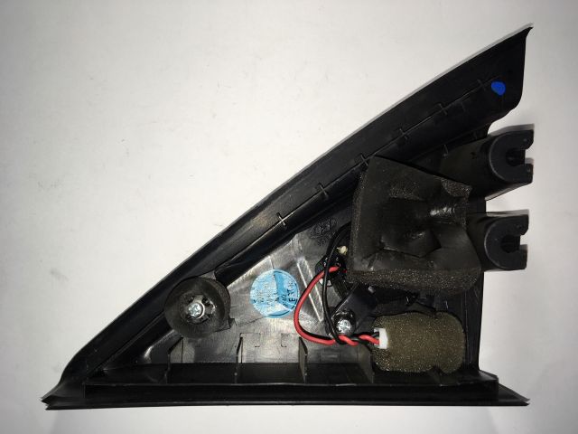 bontott HYUNDAI I30 Jobb A Oszlop Hangszóró