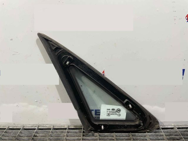 bontott HYUNDAI I30 Jobb C Oszlop