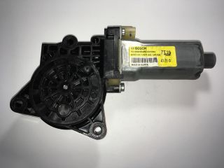 bontott HYUNDAI I30 Jobb első Ablakemelő Motor