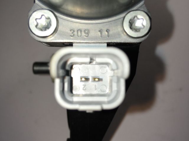 bontott HYUNDAI I30 Jobb első Ablakemelő Motor