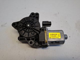 bontott HYUNDAI I30 Jobb első Ablakemelő Motor