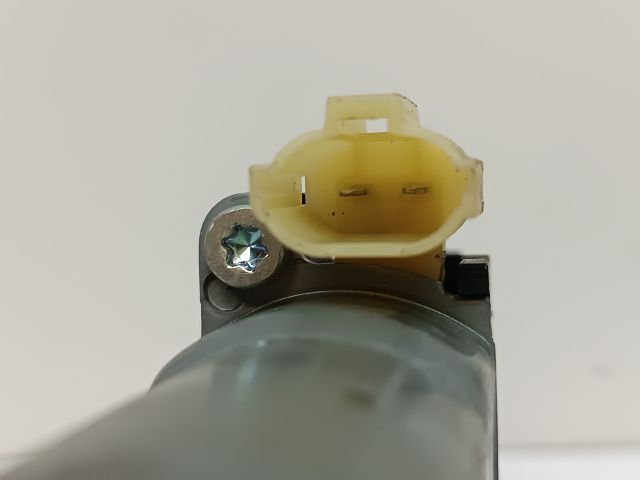 bontott HYUNDAI I30 Jobb első Ablakemelő Motor