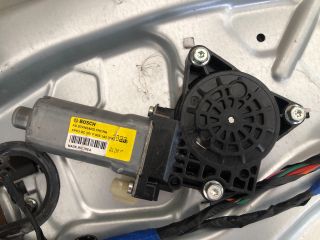 bontott HYUNDAI I30 Jobb első Ablakemelő Szerkezet (Elektromos)