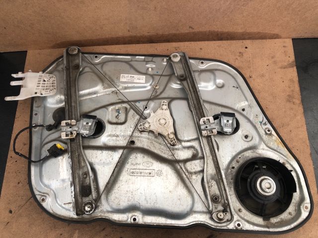 bontott HYUNDAI I30 Jobb első Ablakemelő Szerkezet (Elektromos)