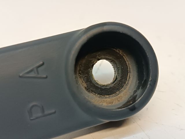 bontott HYUNDAI I30 Jobb első Ablaktörlő Kar