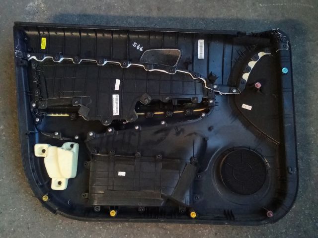 bontott HYUNDAI I30 Jobb első Ajtó Kárpit