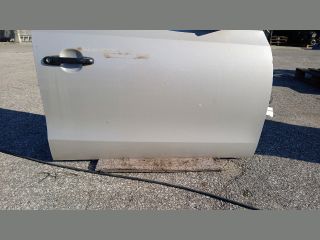 bontott HYUNDAI I30 Jobb első Ajtó (Részeivel)