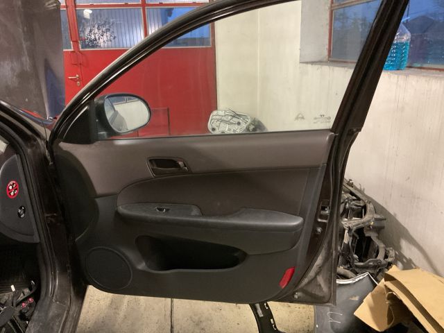 bontott HYUNDAI I30 Jobb első Ajtó (Részeivel)