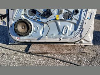 bontott HYUNDAI I30 Jobb első Ajtó (Részeivel)