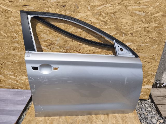 bontott HYUNDAI I30 Jobb első Ajtó (Üres lemez)