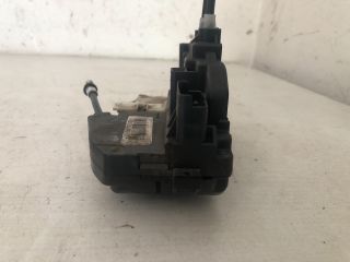 bontott HYUNDAI I30 Jobb első Ajtózár