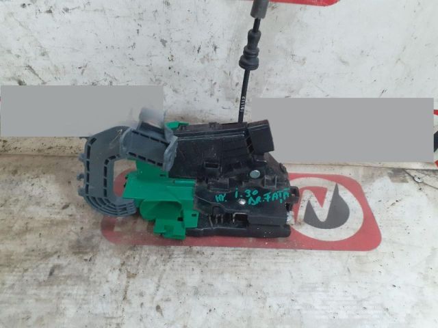 bontott HYUNDAI I30 Jobb első Ajtózár