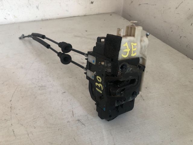 bontott HYUNDAI I30 Jobb első Ajtózár