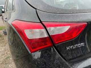 bontott HYUNDAI I30 Jobb első Biztonsági Öv Csat