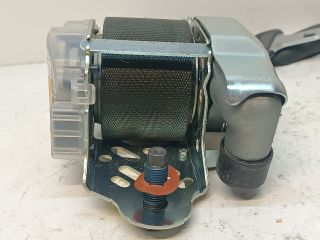 bontott HYUNDAI I30 Jobb első Biztonsági Öv