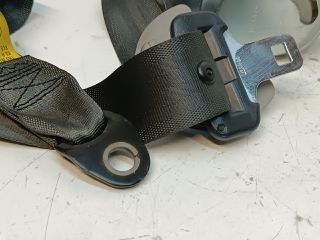 bontott HYUNDAI I30 Jobb első Biztonsági Öv