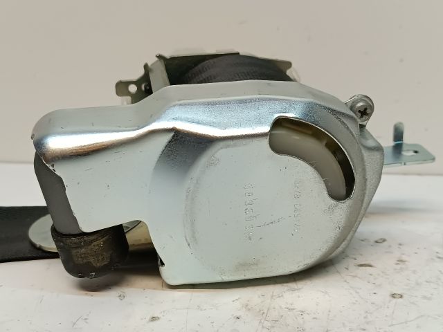 bontott HYUNDAI I30 Jobb első Biztonsági Öv