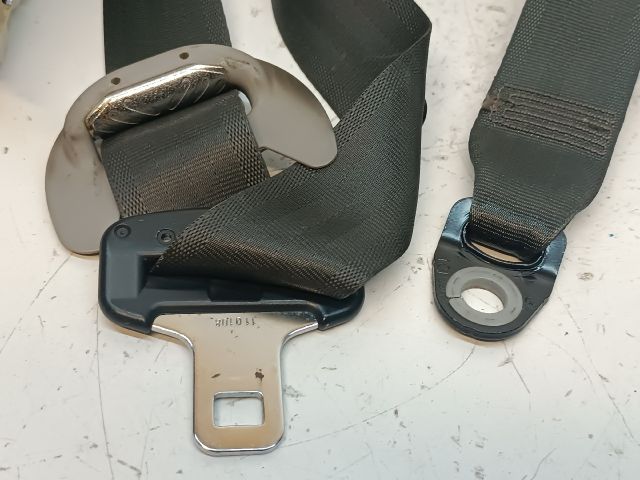 bontott HYUNDAI I30 Jobb első Biztonsági Öv