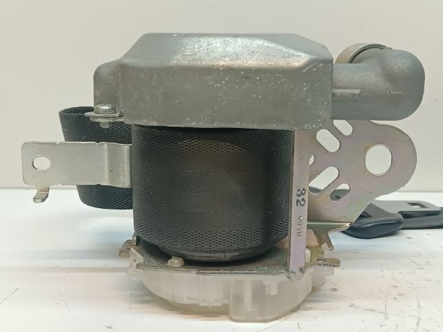 bontott HYUNDAI I30 Jobb első Biztonsági Öv