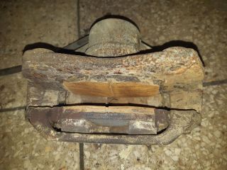 bontott HYUNDAI I30 Jobb első Féknyereg Munkahengerrel