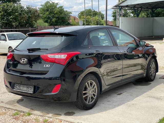 bontott HYUNDAI I30 Jobb első Felső Zsanér