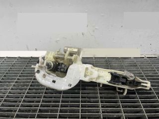 bontott HYUNDAI I30 Jobb első Külső Kilincs