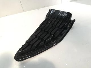 bontott HYUNDAI I30 Jobb első Lökhárító Vakborítás