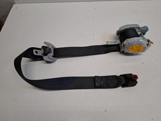 bontott HYUNDAI I30 Jobb első Övfeszítő