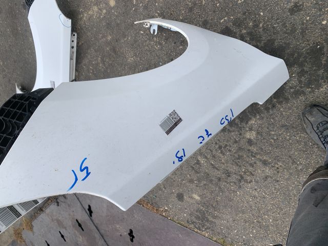 bontott HYUNDAI I30 Jobb első Sárvédő