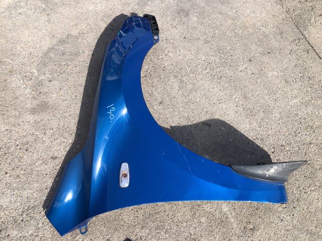 bontott HYUNDAI I30 Jobb első Sárvédő