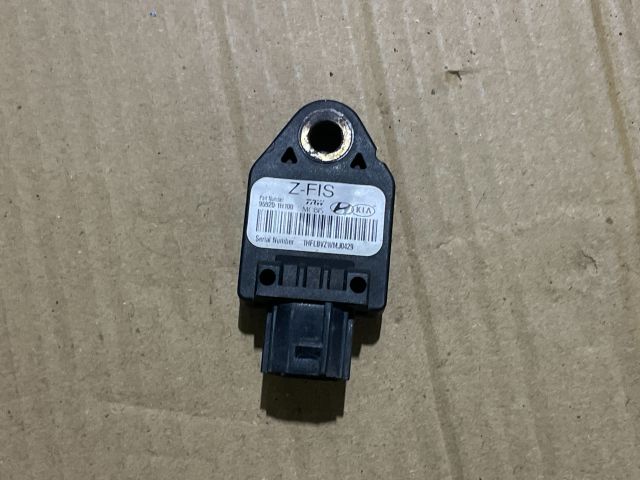 bontott HYUNDAI I30 Jobb első Ütközés Érzékelő (Homlokfalon)