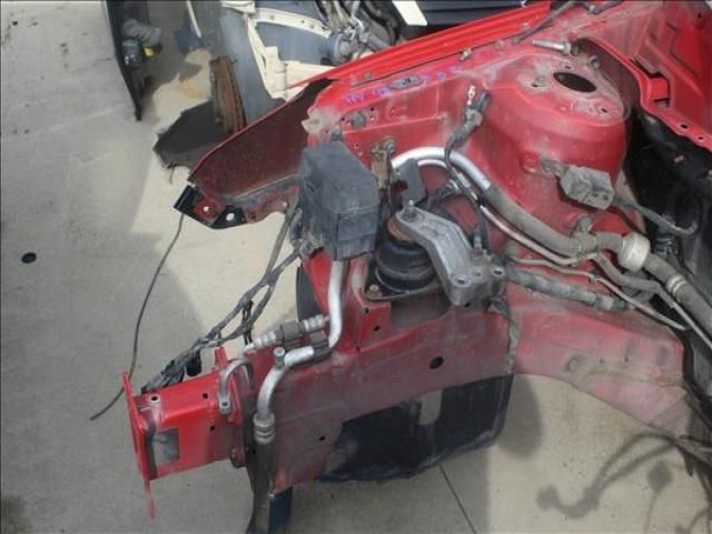 bontott HYUNDAI I30 Jobb első Ütközéscsillapító