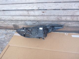 bontott HYUNDAI I30 Jobb Fényszóró