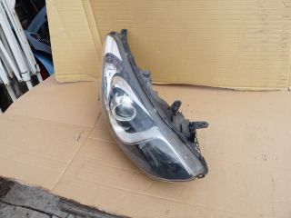 bontott HYUNDAI I30 Jobb Fényszóró