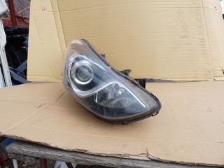 bontott HYUNDAI I30 Jobb Fényszóró