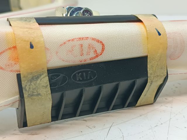 bontott HYUNDAI I30 Jobb Függönylégzsák és Oldallégzsák