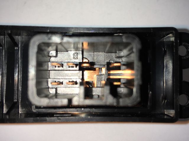 bontott HYUNDAI I30 Jobb hátsó Ablakemelő Kapcsoló