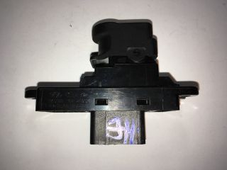 bontott HYUNDAI I30 Jobb hátsó Ablakemelő Kapcsoló