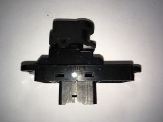 bontott HYUNDAI I30 Jobb hátsó Ablakemelő Kapcsoló