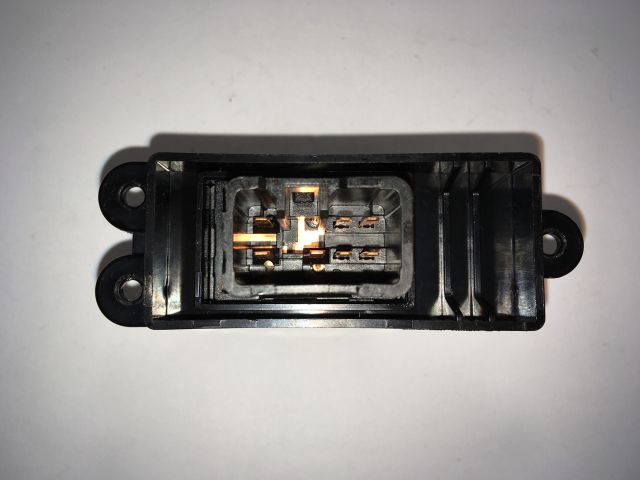 bontott HYUNDAI I30 Jobb hátsó Ablakemelő Kapcsoló