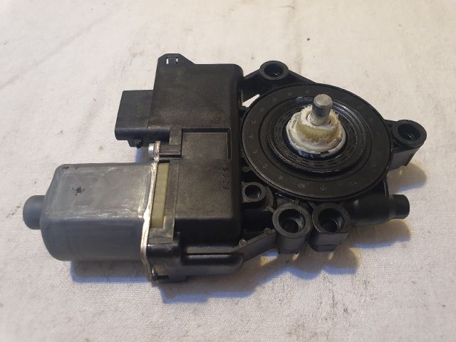 bontott HYUNDAI I30 Jobb hátsó Ablakemelő Motor