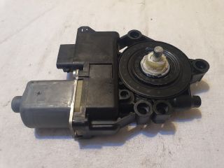 bontott HYUNDAI I30 Jobb hátsó Ablakemelő Motor