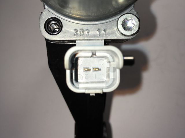 bontott HYUNDAI I30 Jobb hátsó Ablakemelő Motor