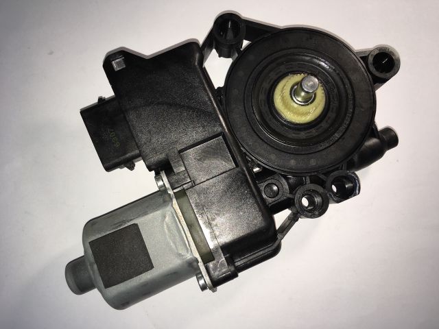 bontott HYUNDAI I30 Jobb hátsó Ablakemelő Motor