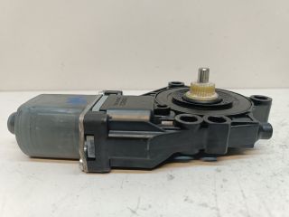 bontott HYUNDAI I30 Jobb hátsó Ablakemelő Motor