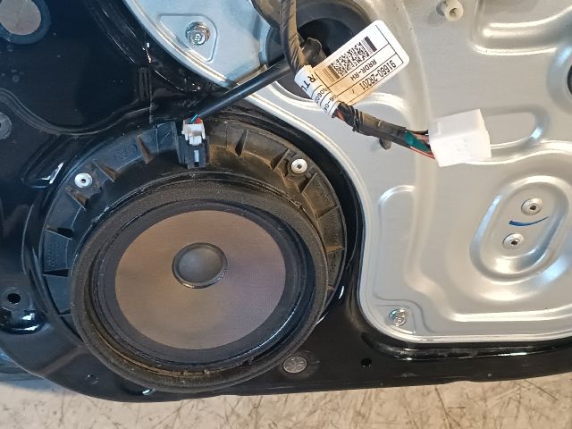 bontott HYUNDAI I30 Jobb hátsó Ajtó (Részeivel)