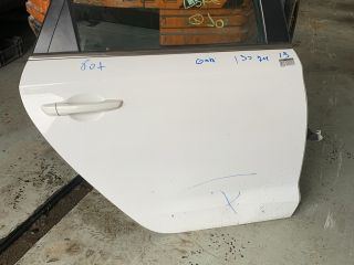 bontott HYUNDAI I30 Jobb hátsó Ajtó (Részeivel)