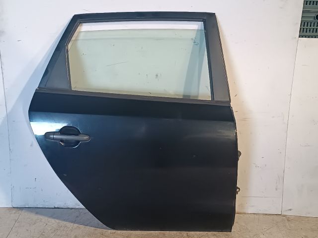 bontott HYUNDAI I30 Jobb hátsó Ajtó (Részeivel)
